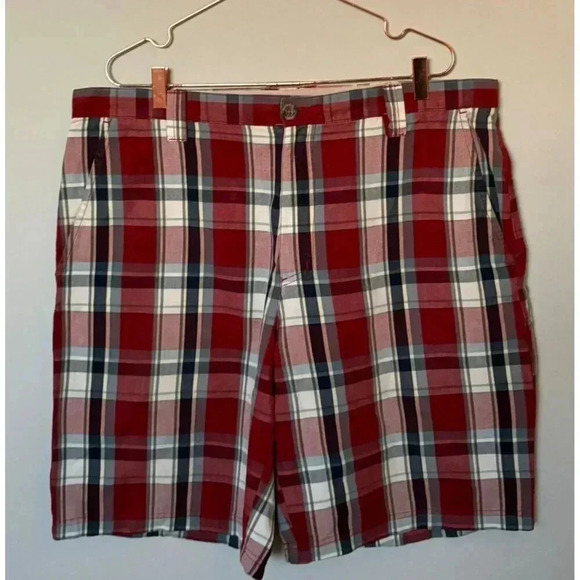 Columbia Mens Flat Front Relaxed Fit Classic Plaid Shorts Red Sz 38 - Picture 1 of 13